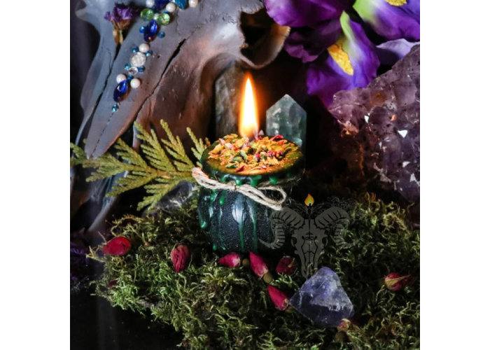 Witch's Cauldron Candle to attract money