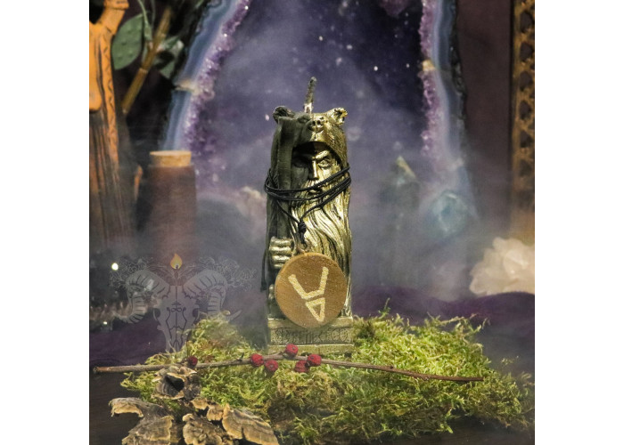 Candle with ritual «The Will of Veles»  and accompanying amulet to increase and preserve wealth