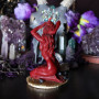 The candle Feminine Power reveals femininity