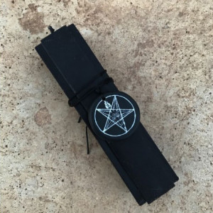 The  "Opening the Crossroads" candle bears the energy of places of power in it