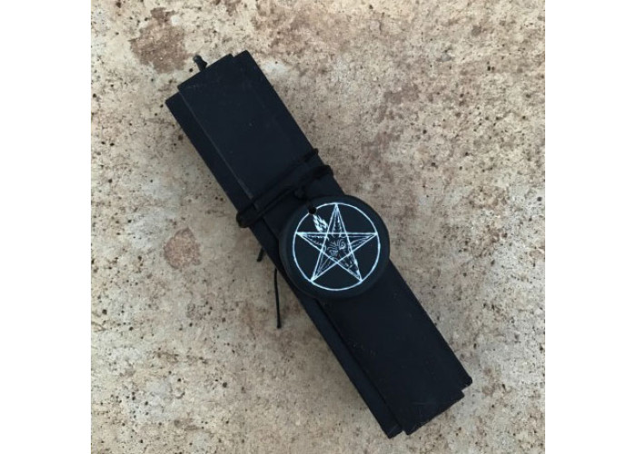 The  "Opening the Crossroads" candle bears the energy of places of power in it