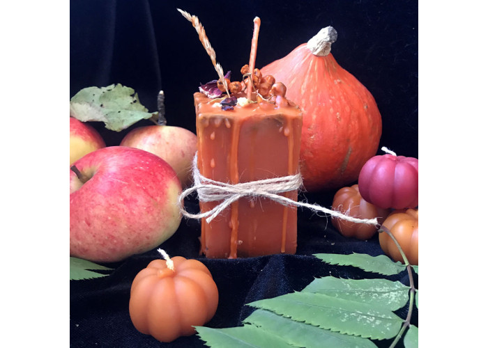 The "Mabon Harvest" ​candle to attract wealth and to celebrate the autumn equinox