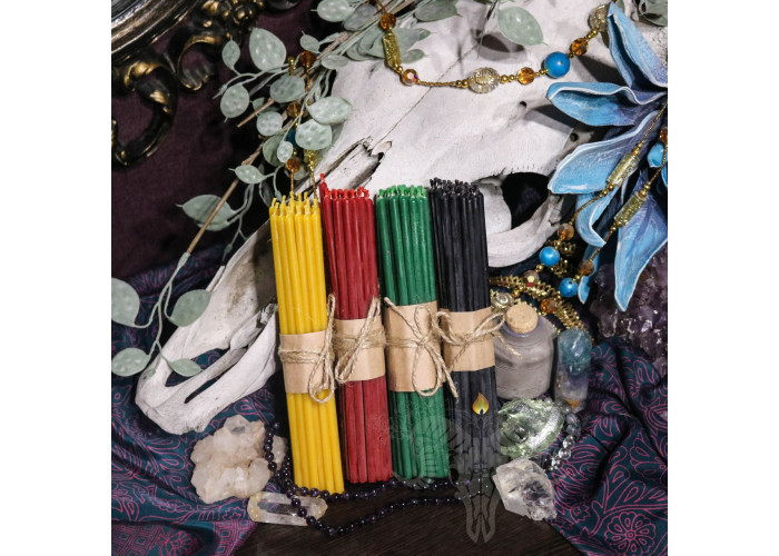 Set of 100 slim beeswax candles