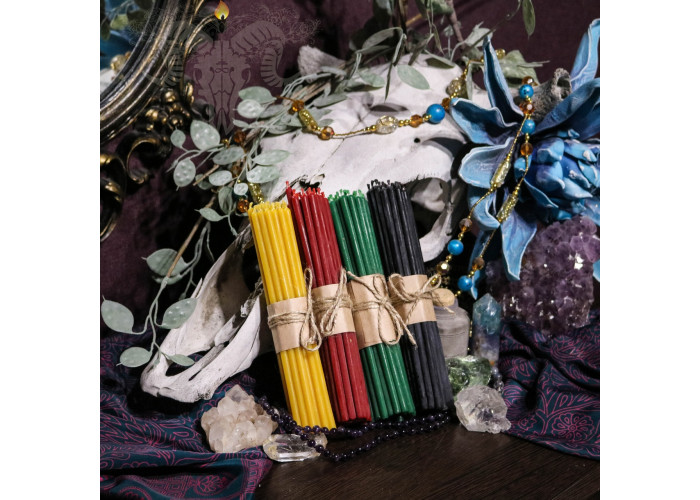 Set of 100 slim beeswax candles