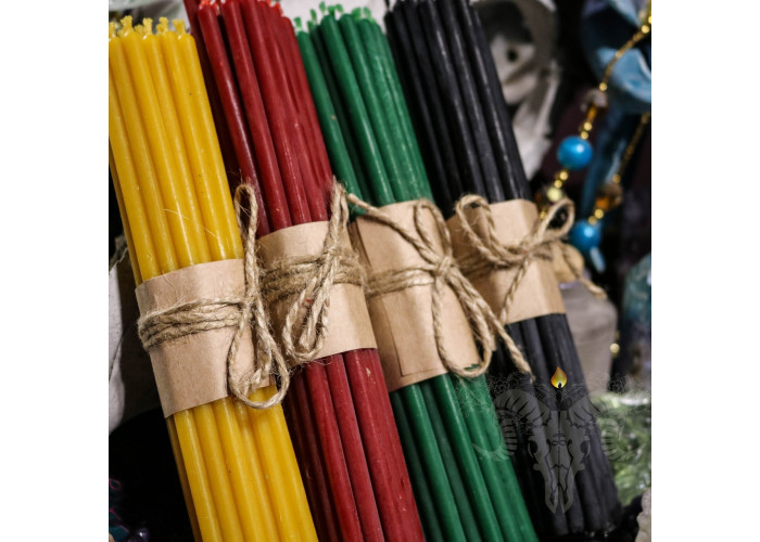 Set of 100 slim beeswax candles
