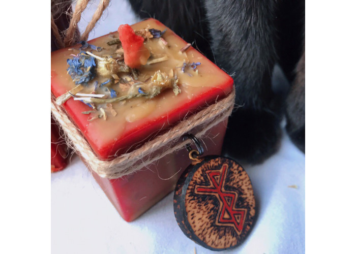 Candle "On Soft Paws" to protect your pets