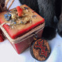 Candle "On Soft Paws" to protect your pets